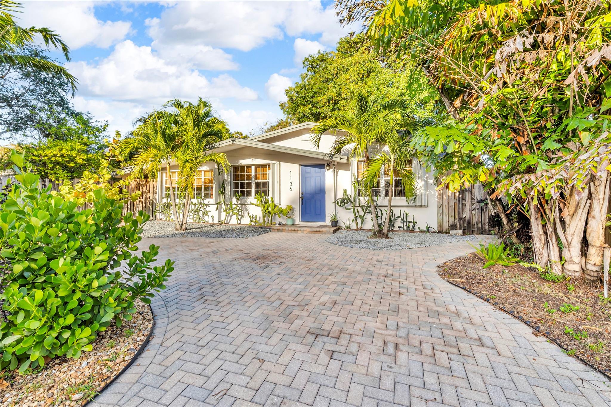 1136 NW 7th Ter