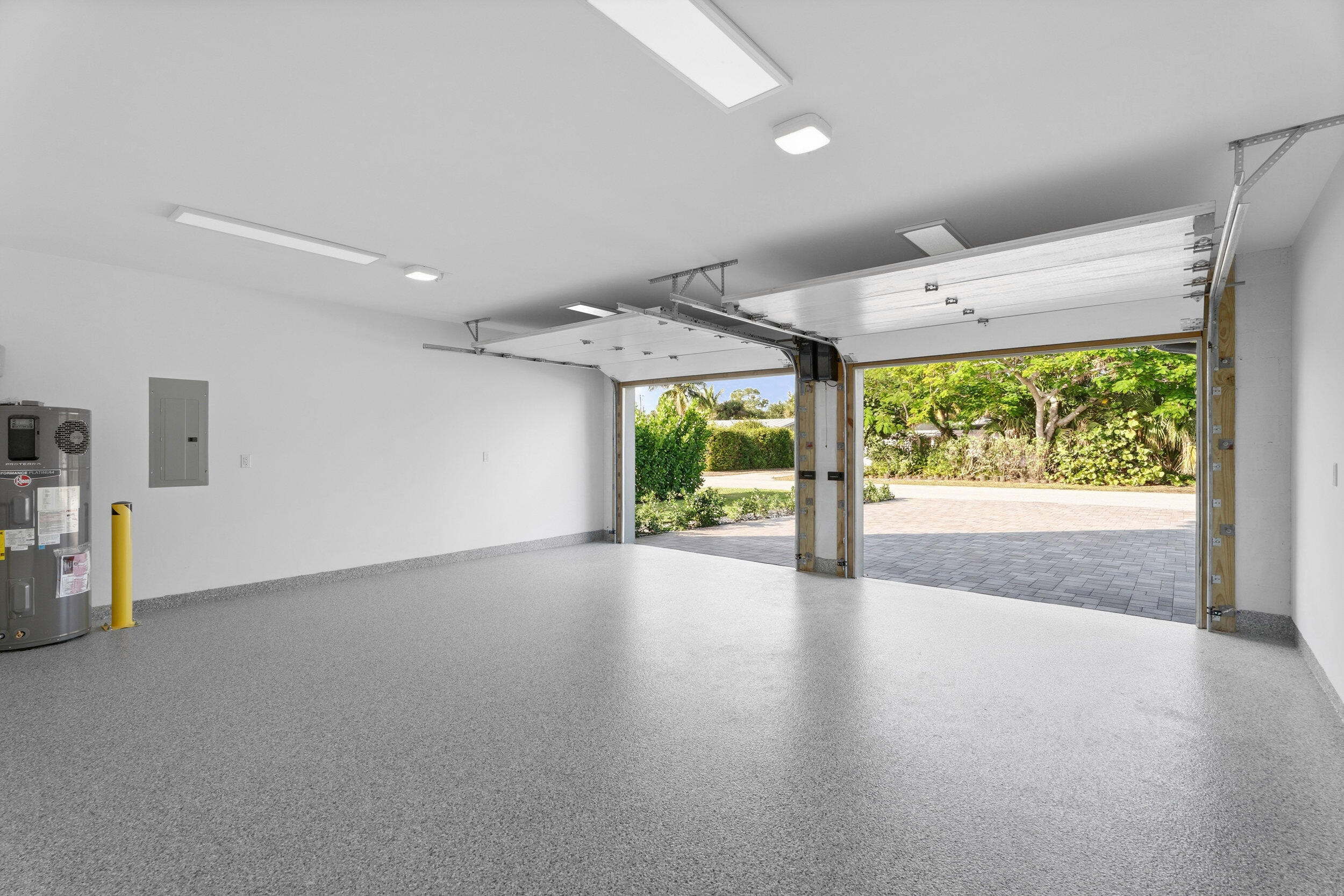 SAVANNA HIGHLANDS - Residential