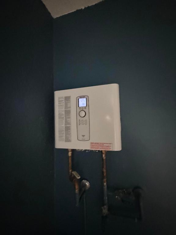 CYPRESS HOLLOW - Residential