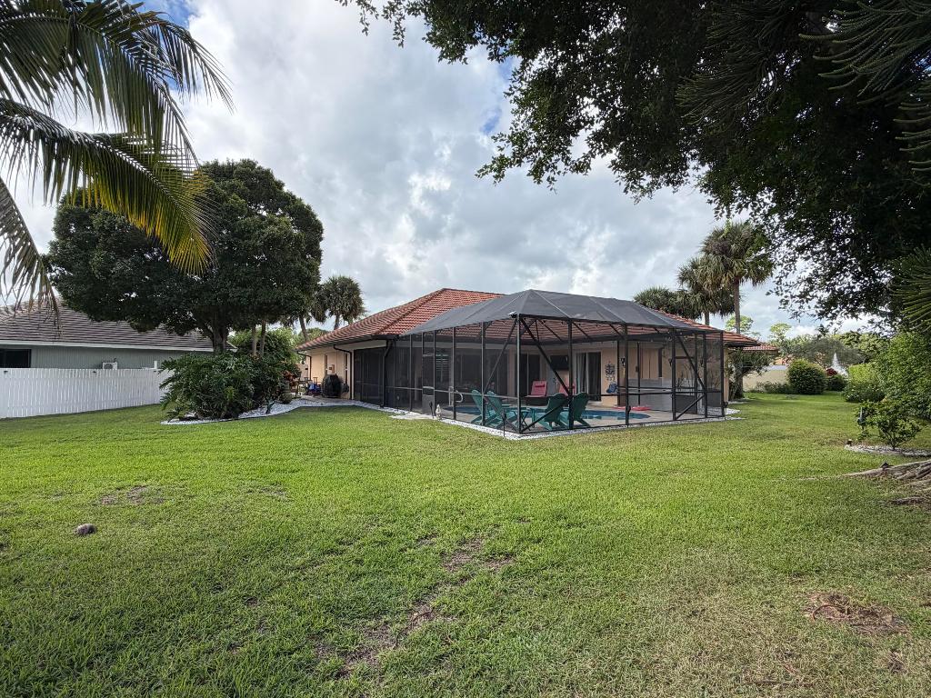 CYPRESS HOLLOW - Residential