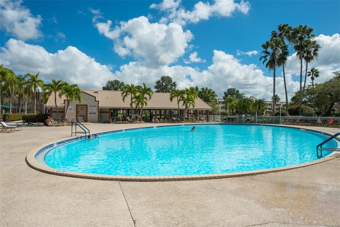DEVON I CONDO - Residential
