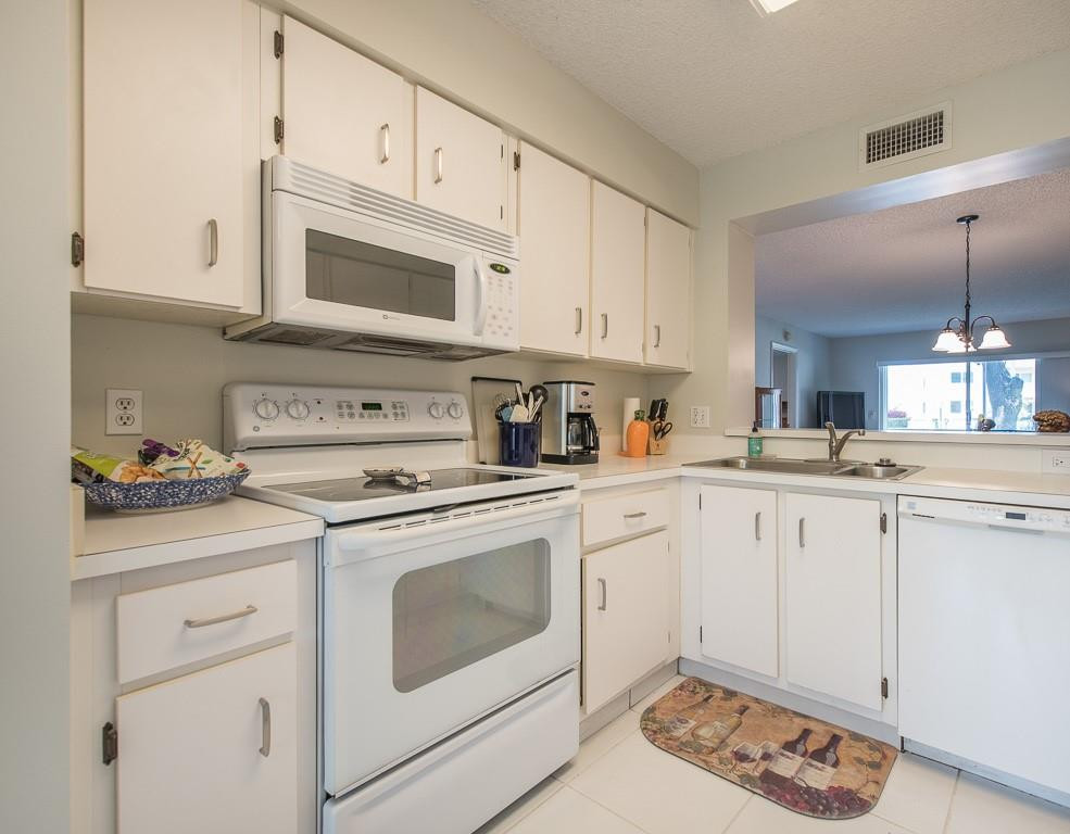 DEVON I CONDO - Residential