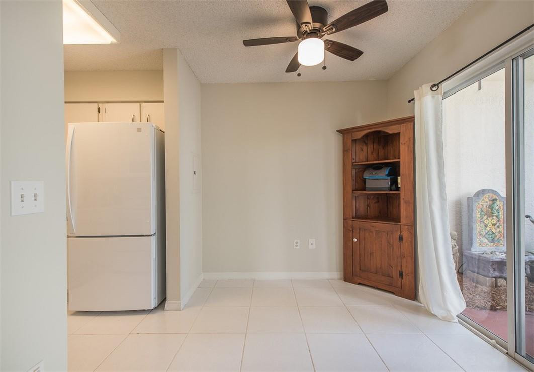 DEVON I CONDO - Residential