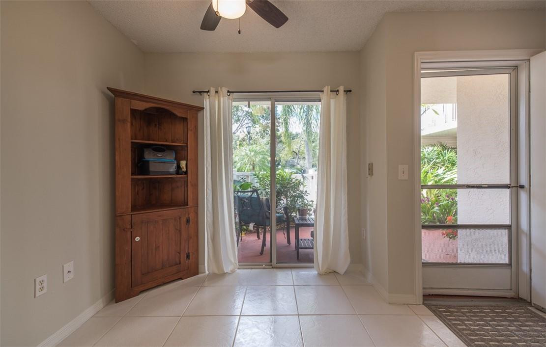 DEVON I CONDO - Residential