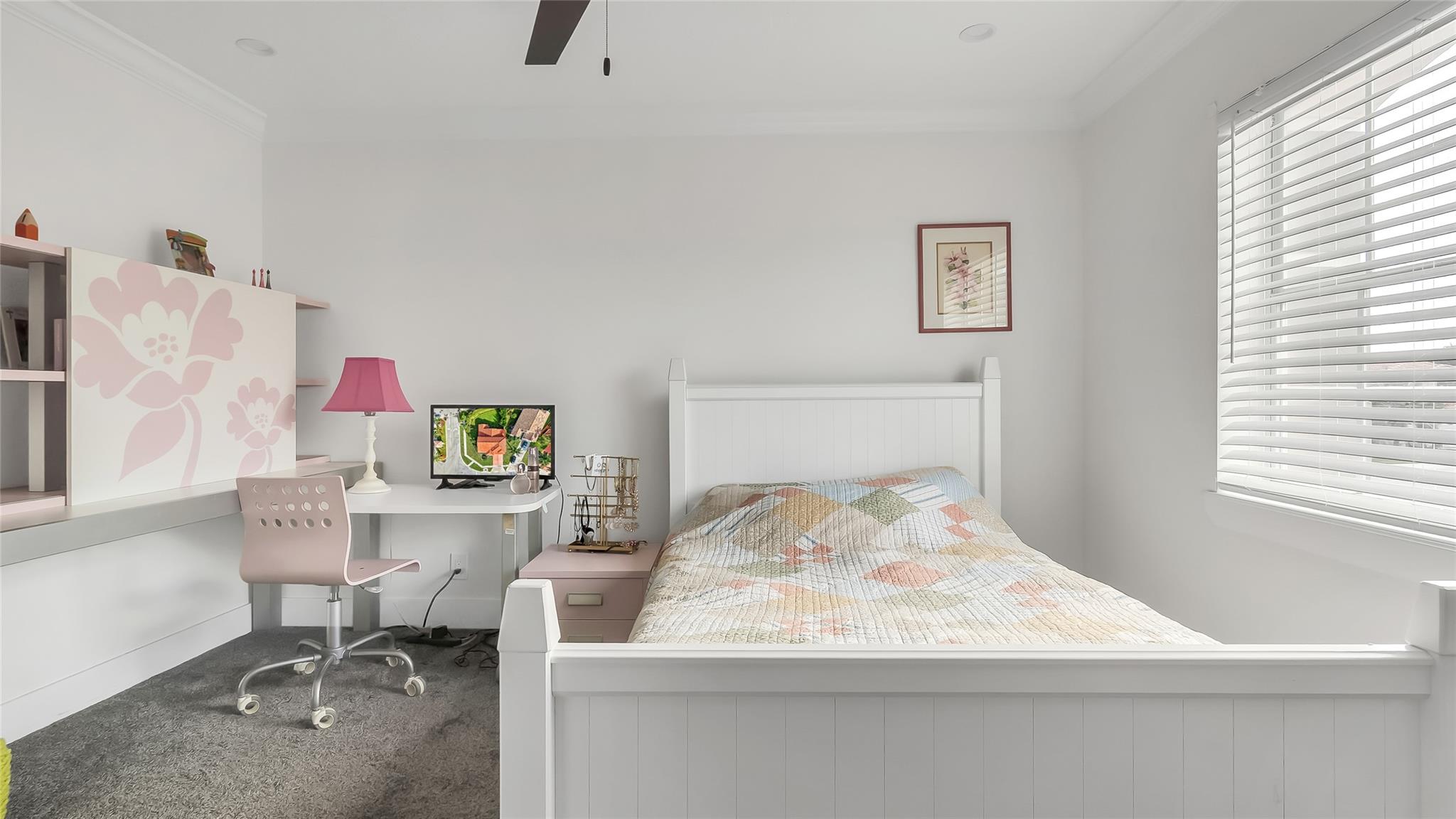 PIPERS GLEN A-3 - Residential