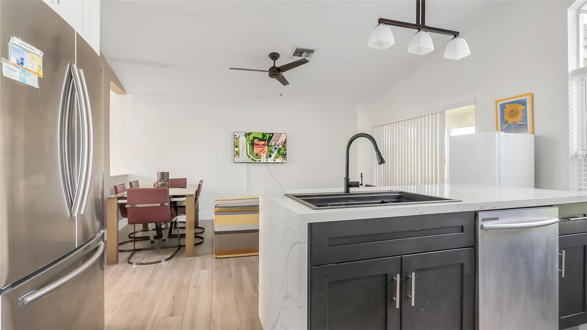 PIPERS GLEN A-3 - Residential