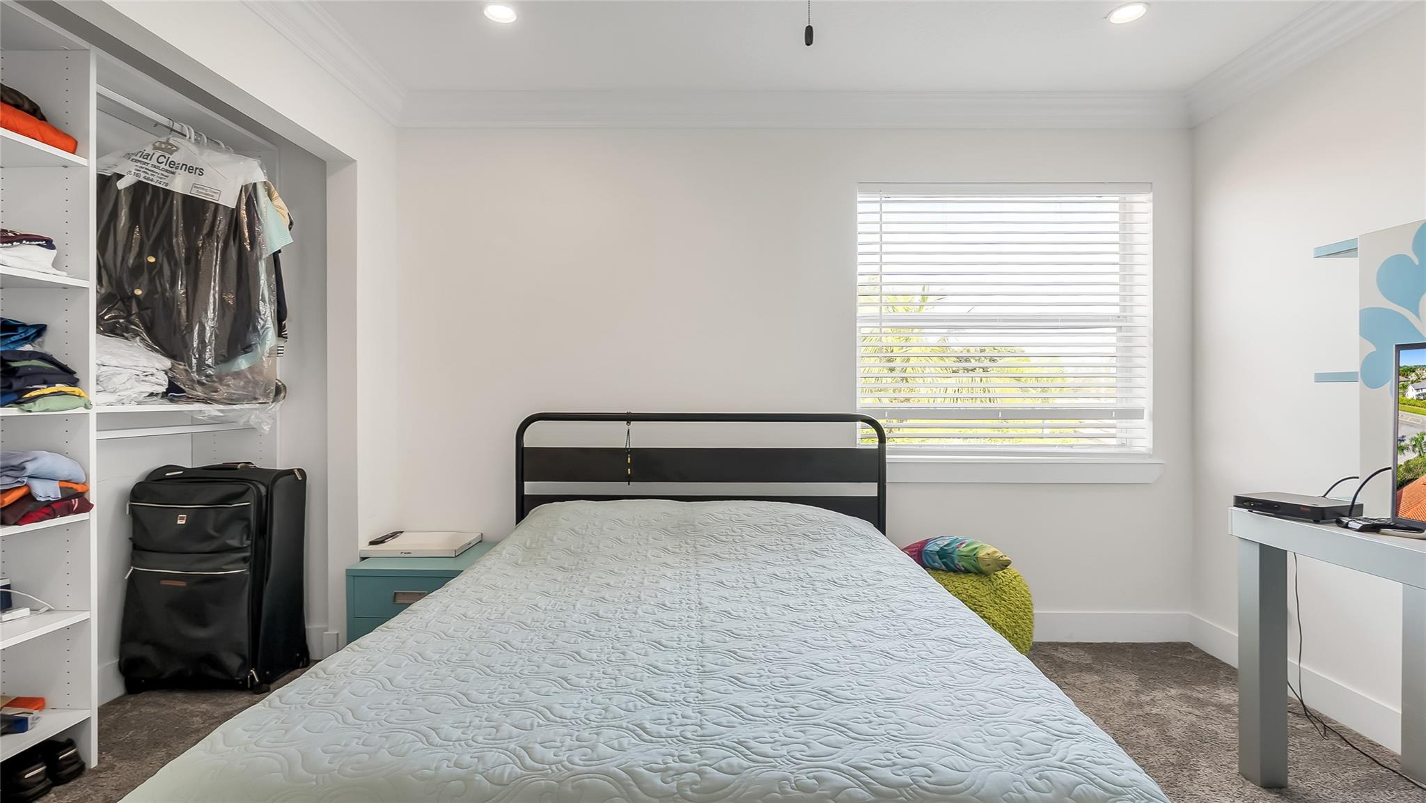 PIPERS GLEN A-3 - Residential