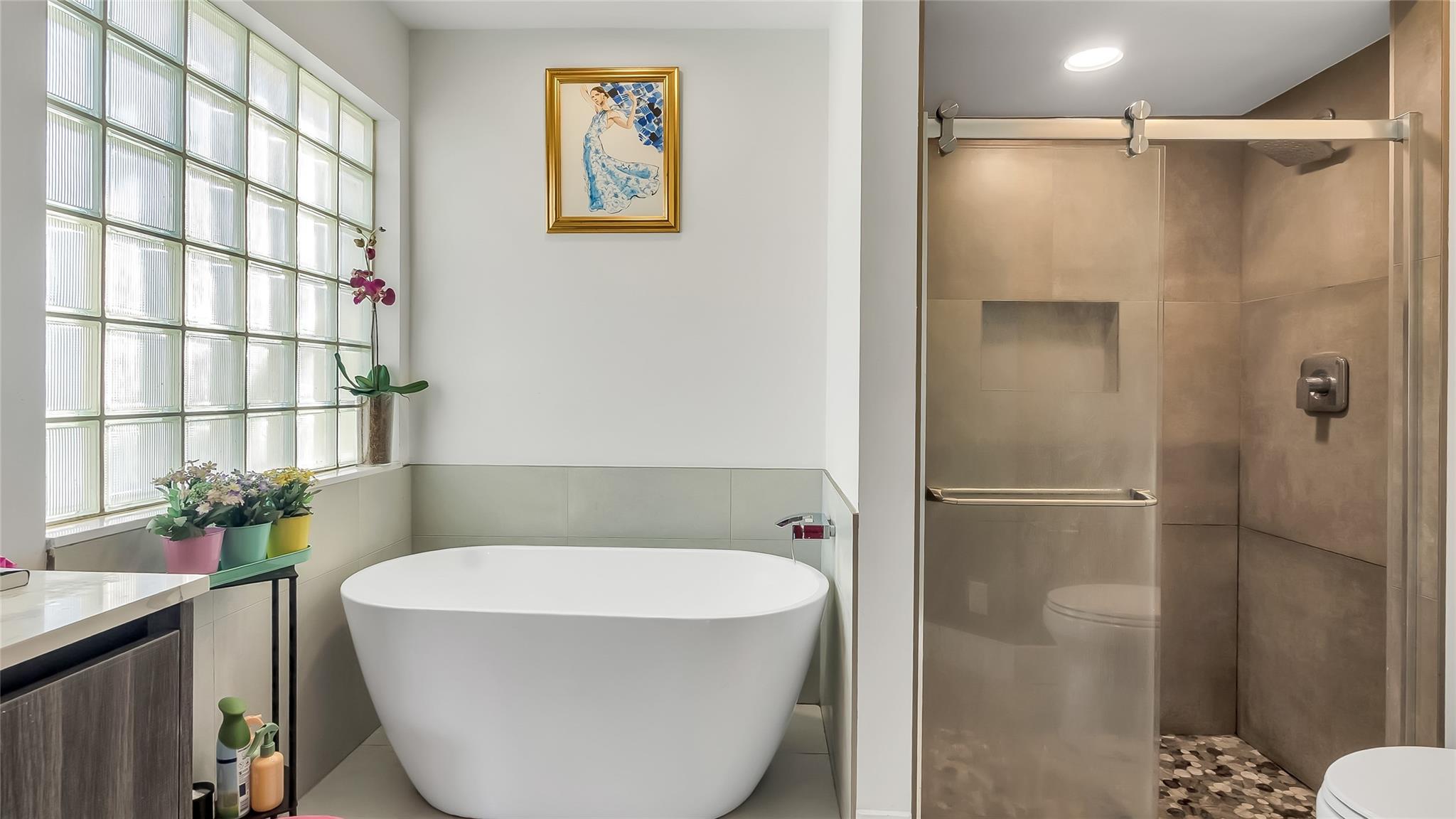 PIPERS GLEN A-3 - Residential