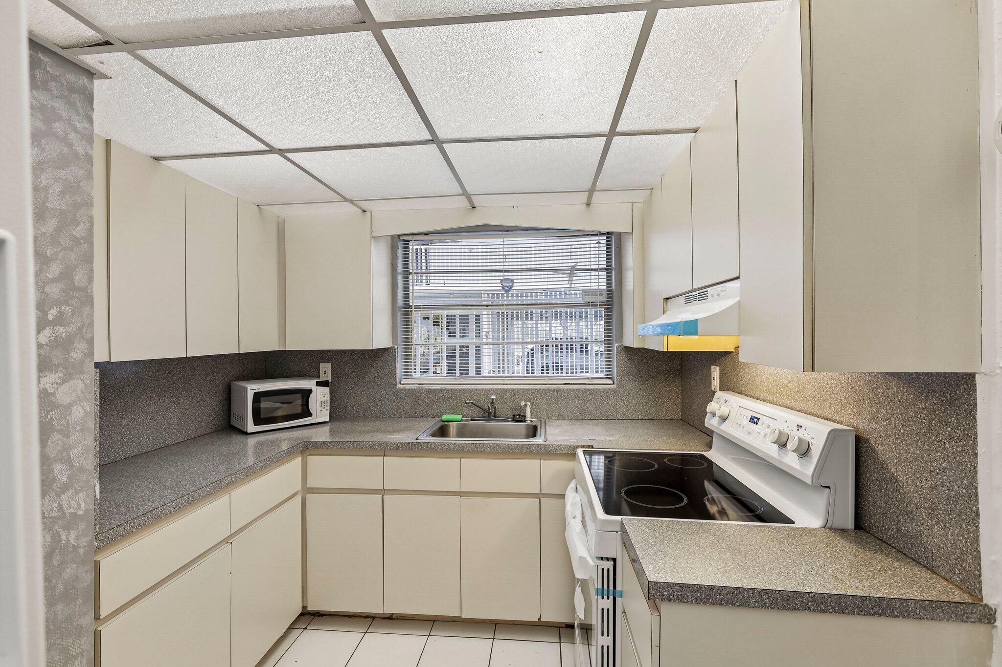 HAIFA CONDO - Residential