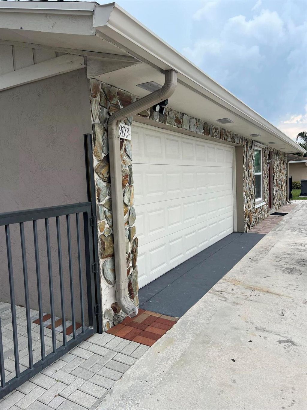 Photo of 9173 E Highland Pines Boulevard, Palm Beach Gardens, FL 33418 (MLS # R11122176)