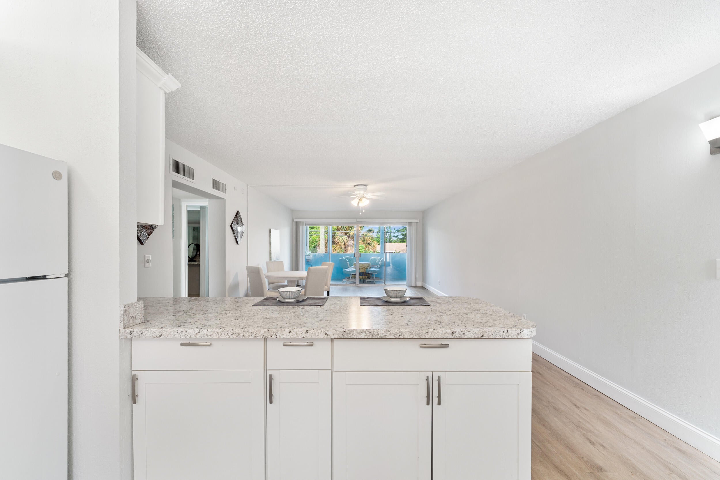 1310 NE 14th Court K 19