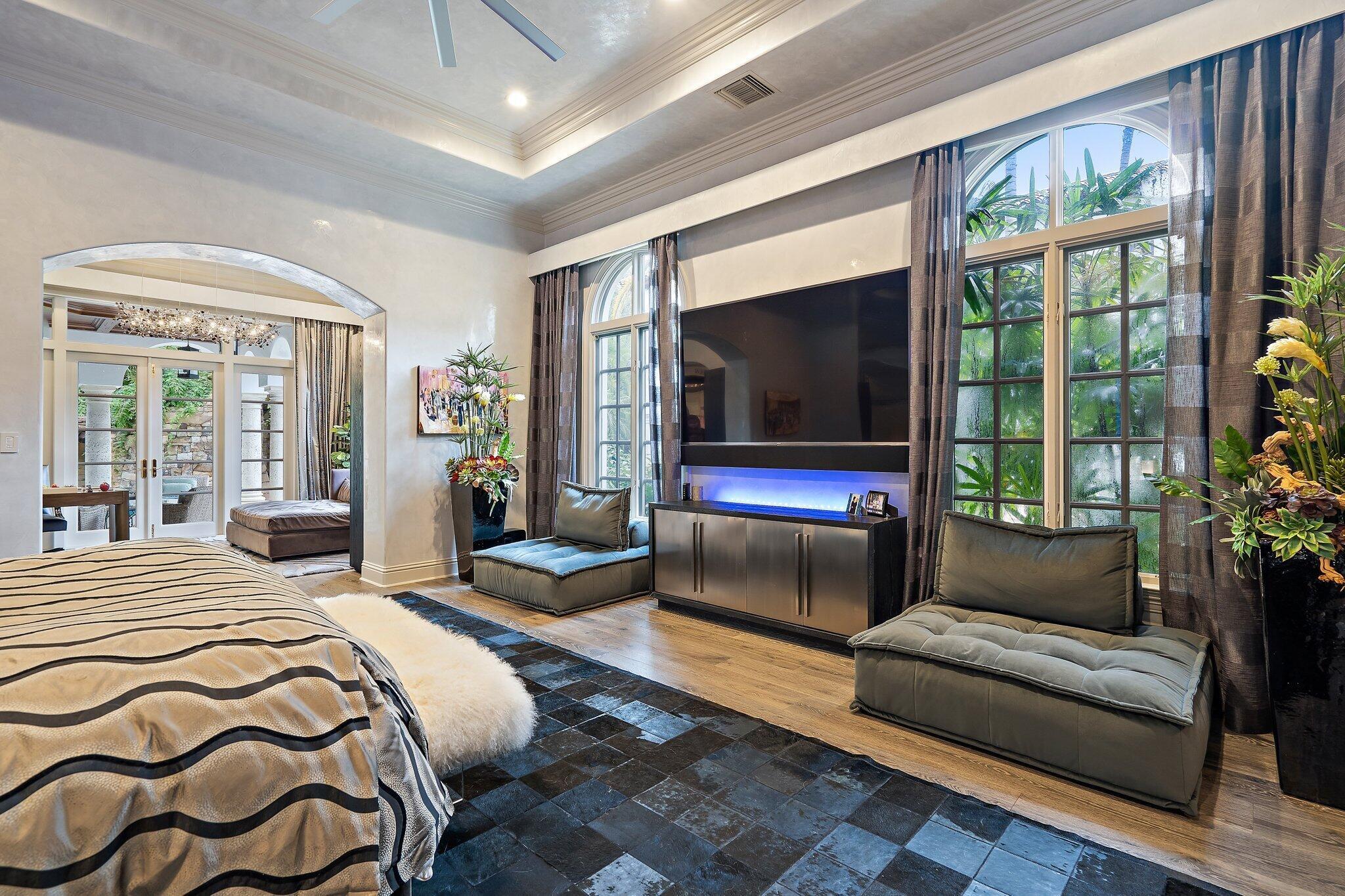 BEARS CLUB - Residential