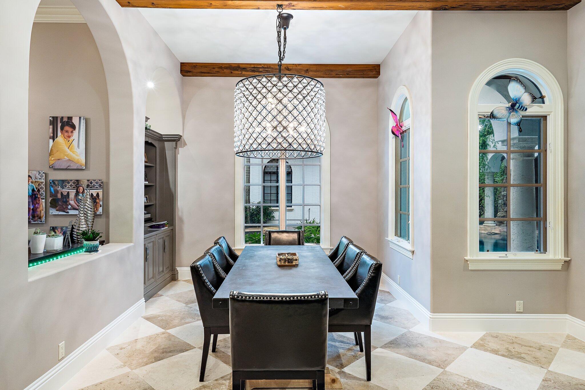 BEARS CLUB - Residential