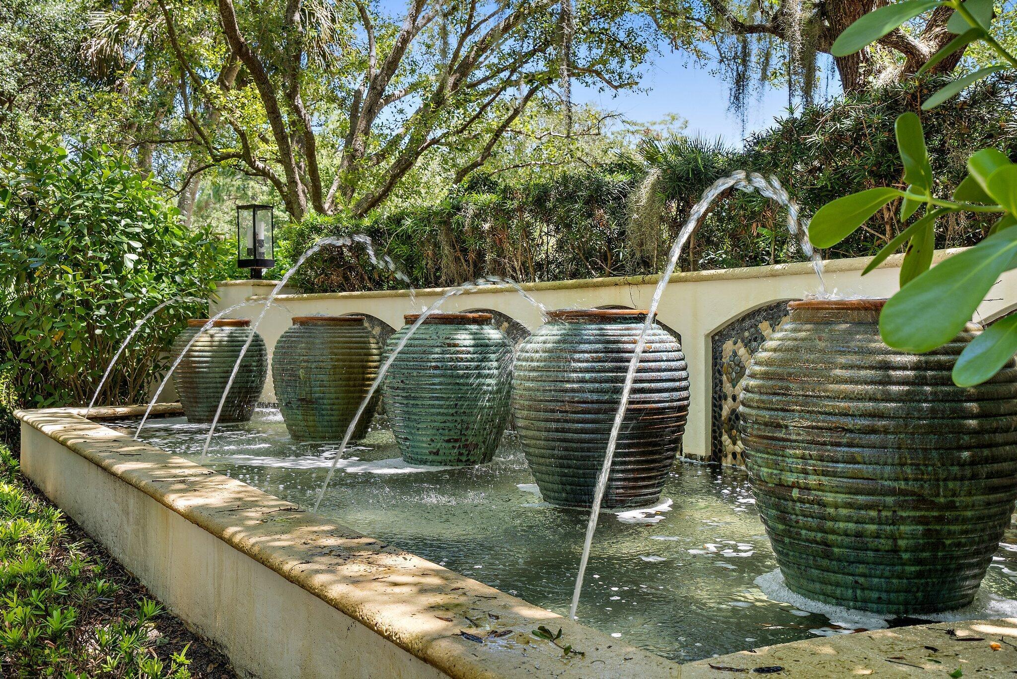 BEARS CLUB - Residential