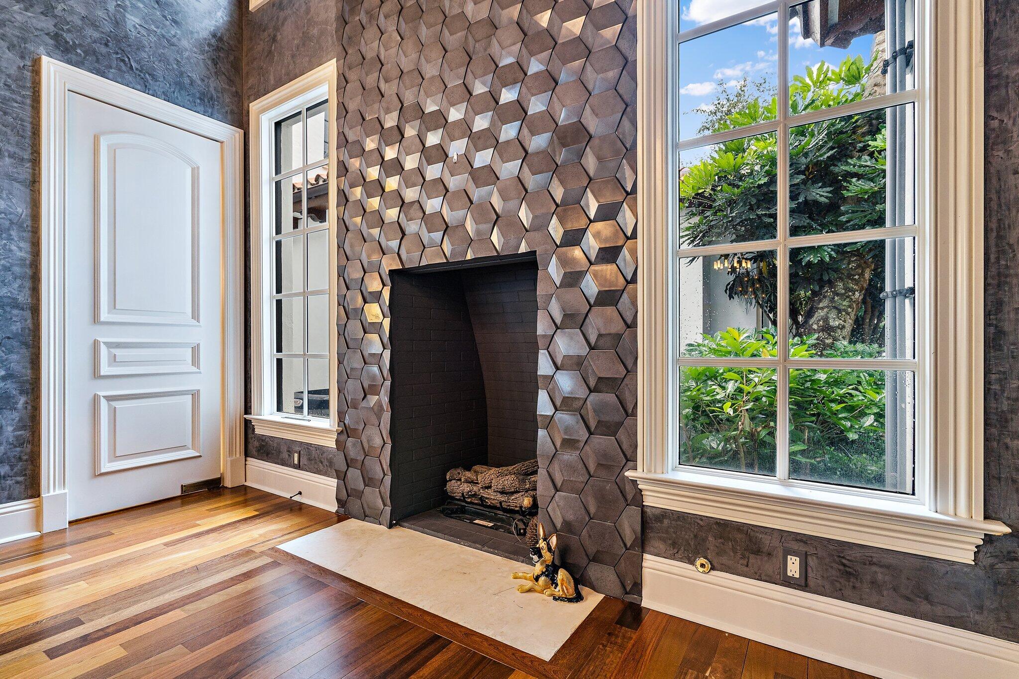 BEARS CLUB - Residential