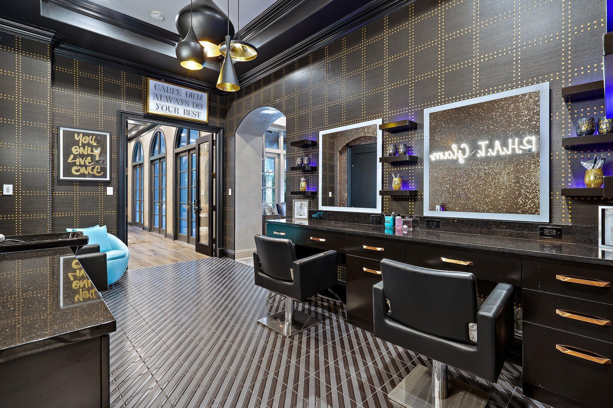 BEARS CLUB - Residential