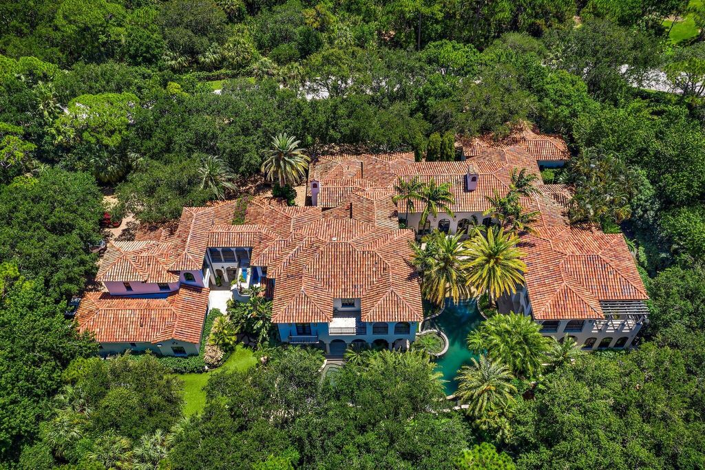 Photo of 148 Bears Club Drive, Jupiter, FL 33477 (MLS # R10920346)