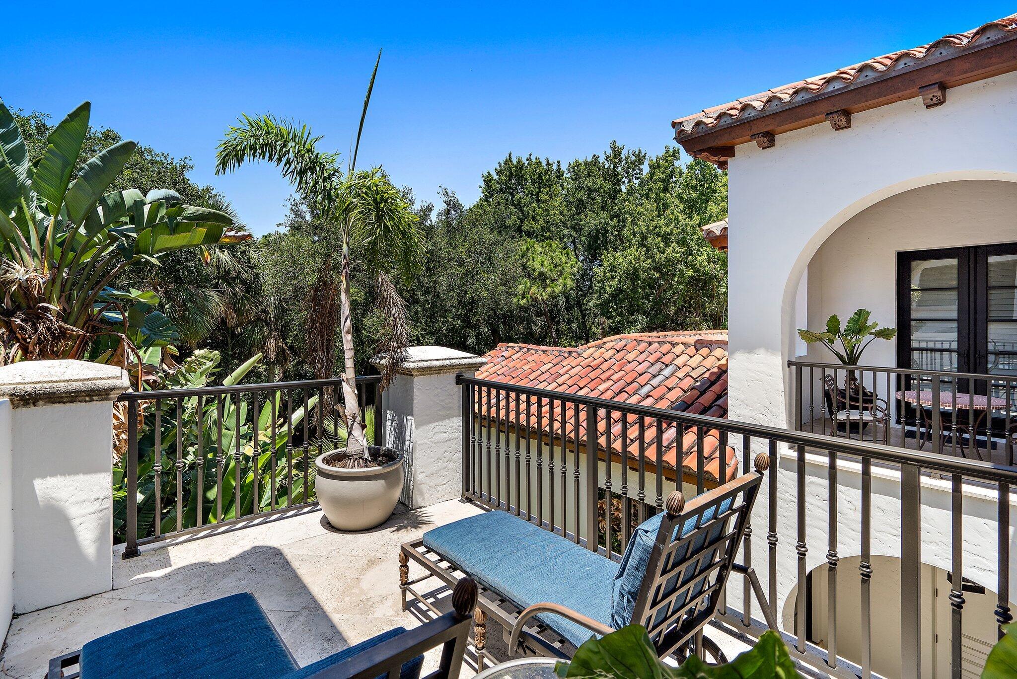 BEARS CLUB - Residential