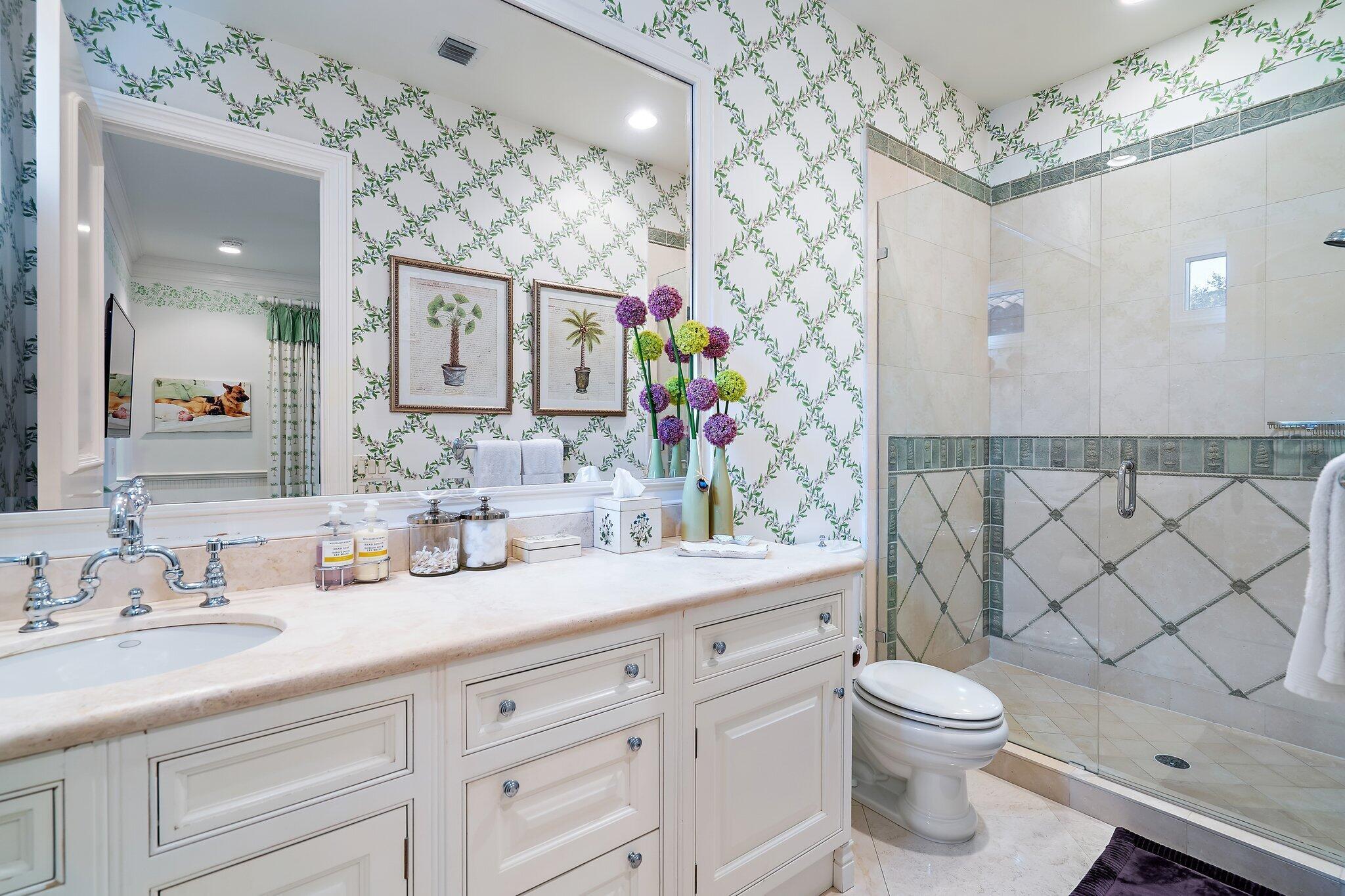 BEARS CLUB - Residential