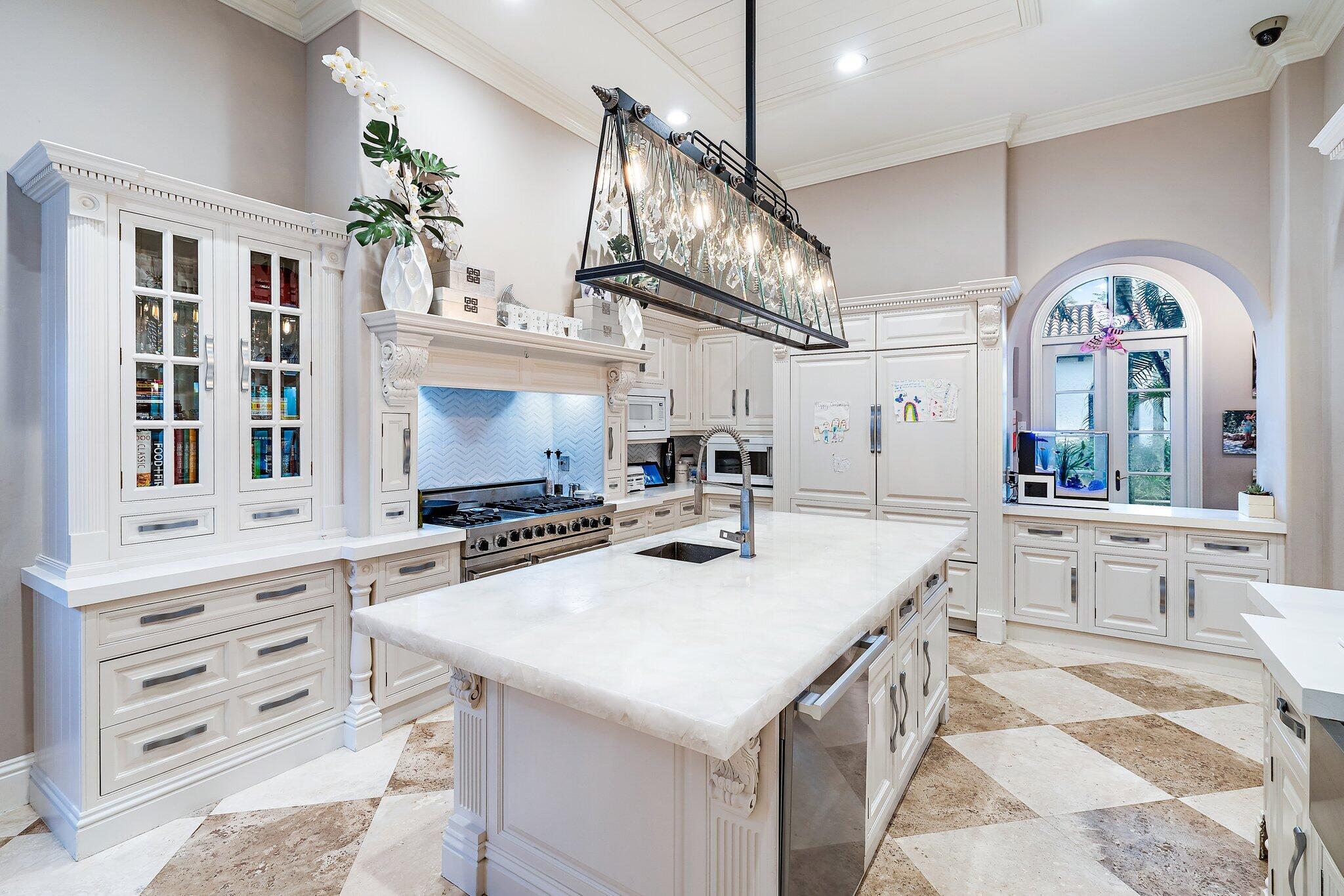 BEARS CLUB - Residential