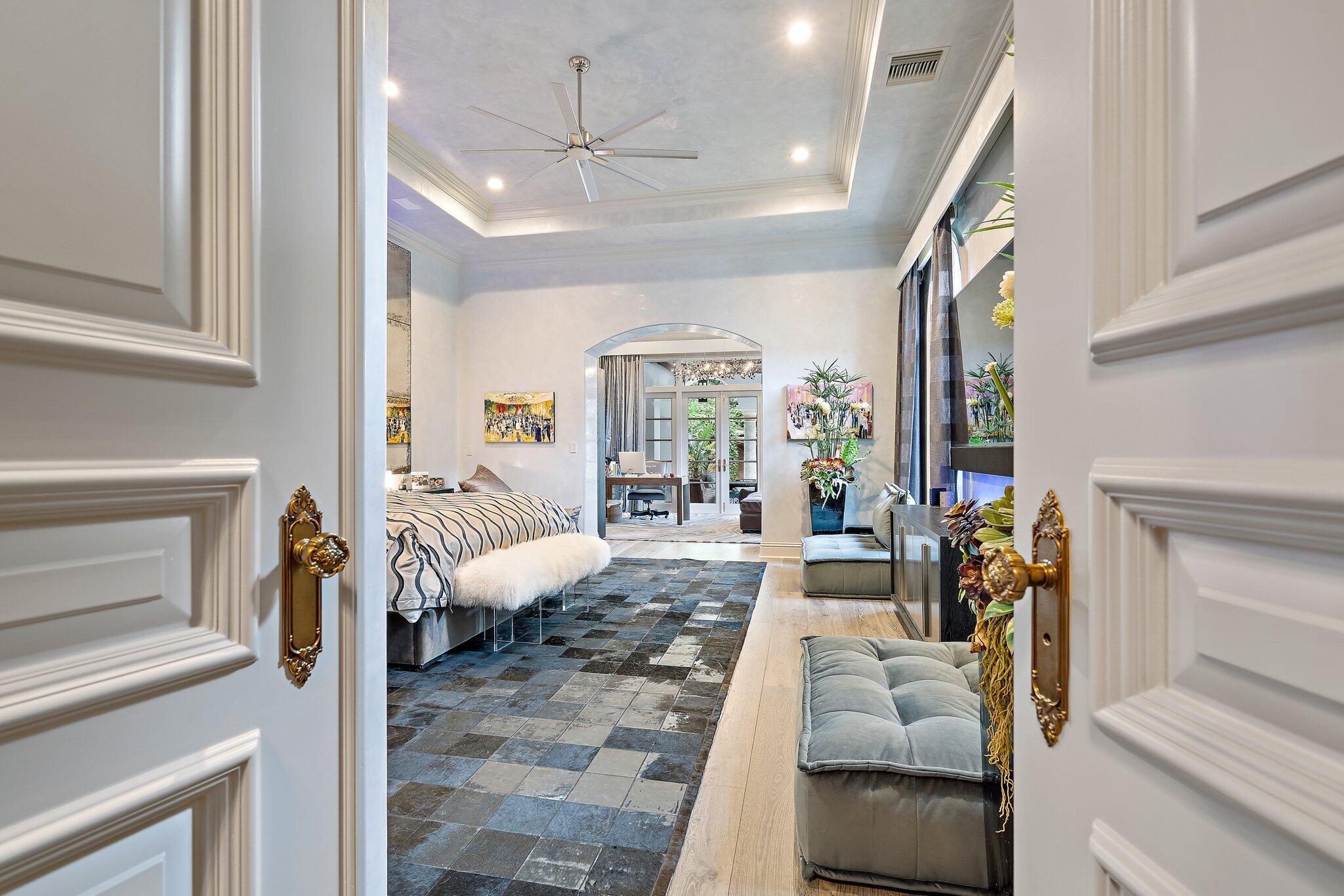 BEARS CLUB - Residential