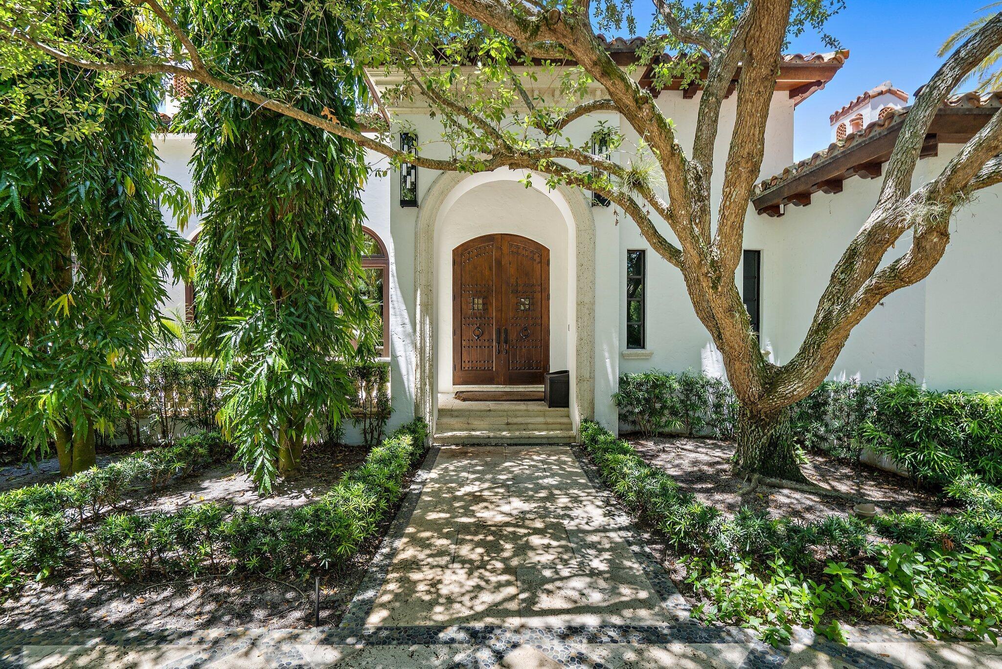 BEARS CLUB - Residential