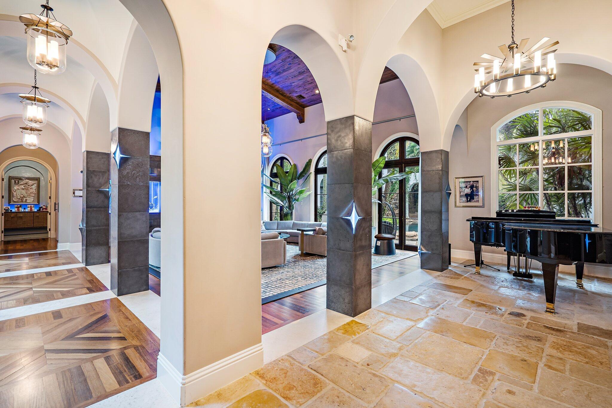 BEARS CLUB - Residential