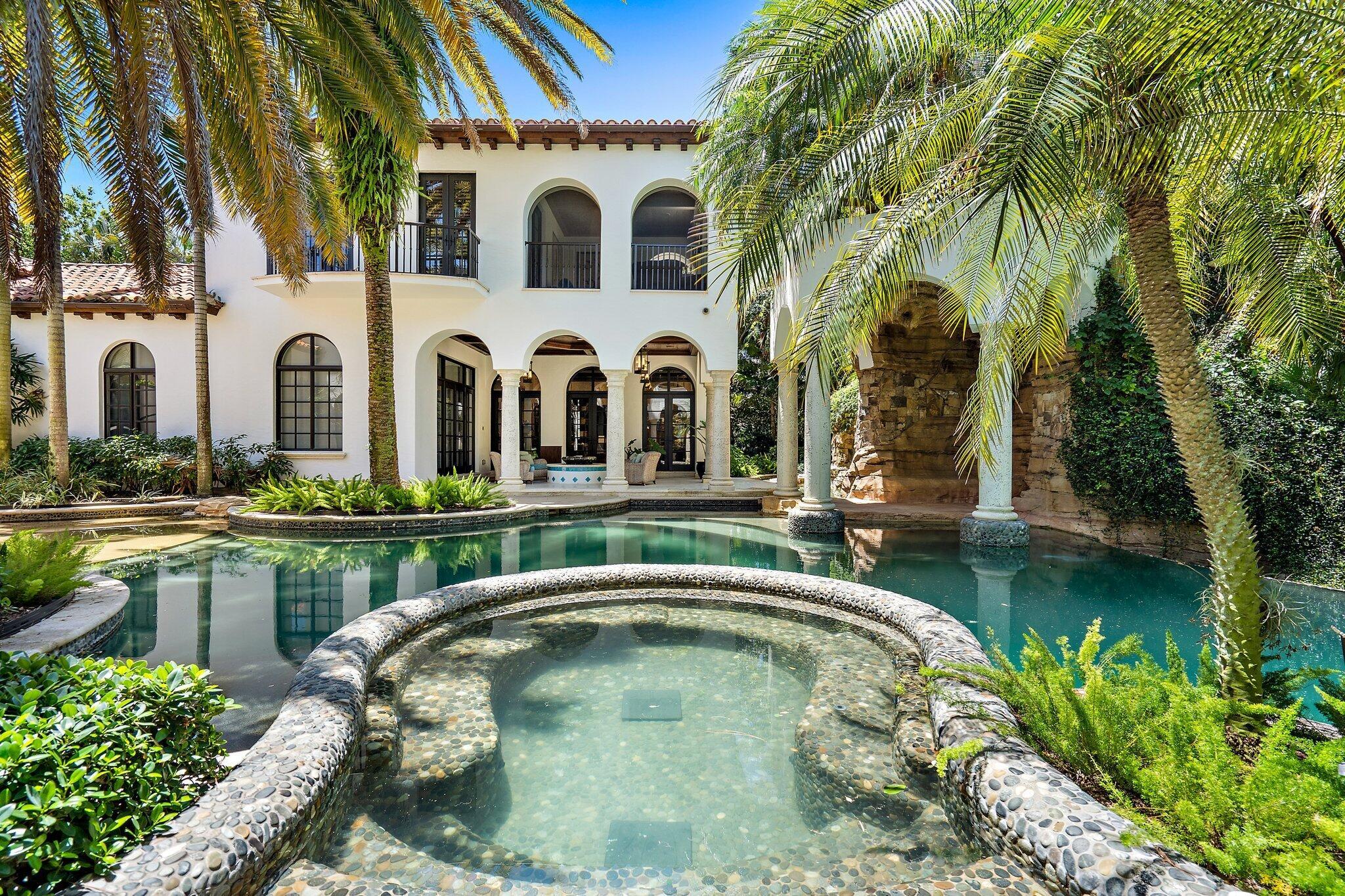 BEARS CLUB - Residential