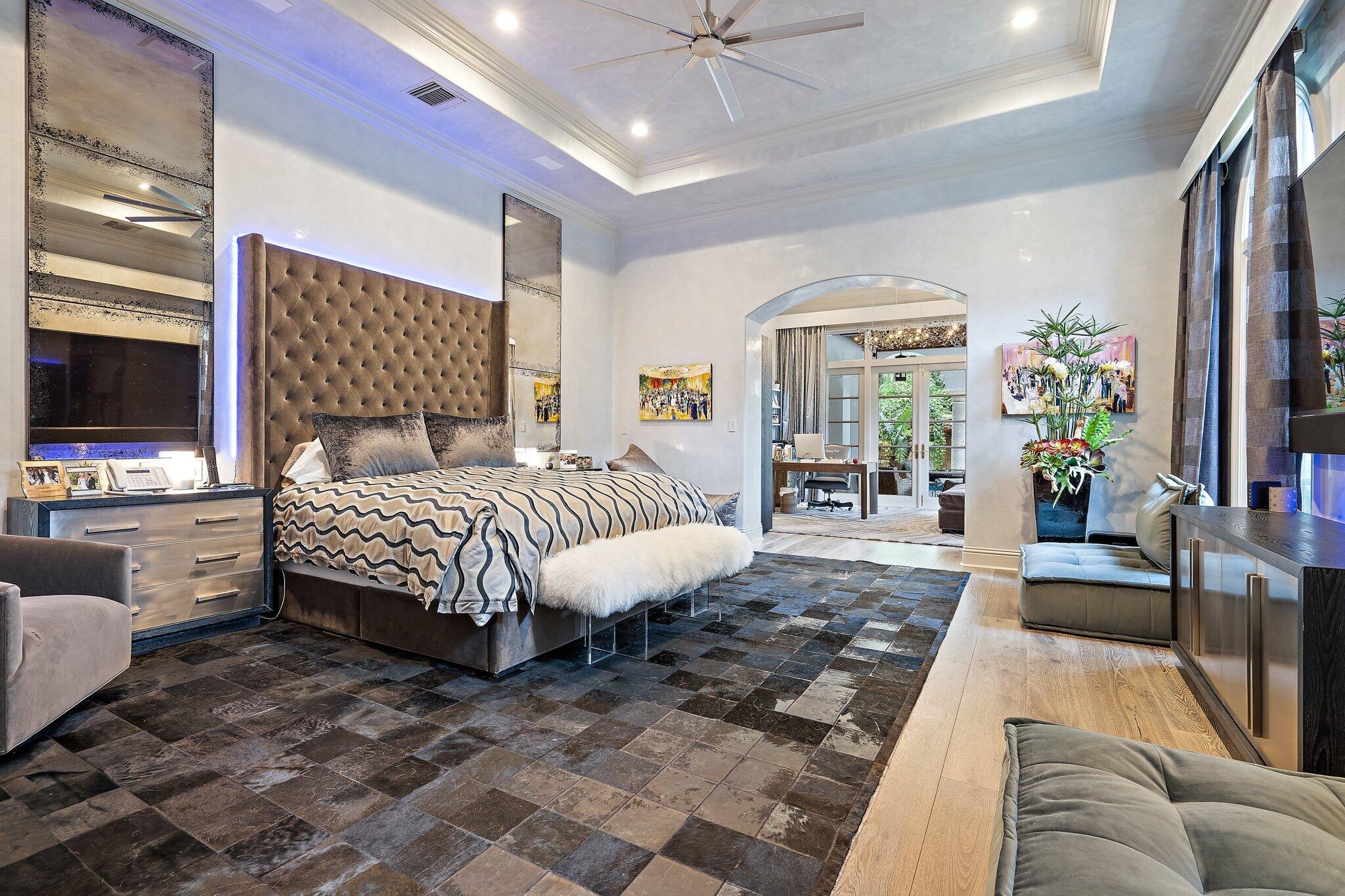 BEARS CLUB - Residential