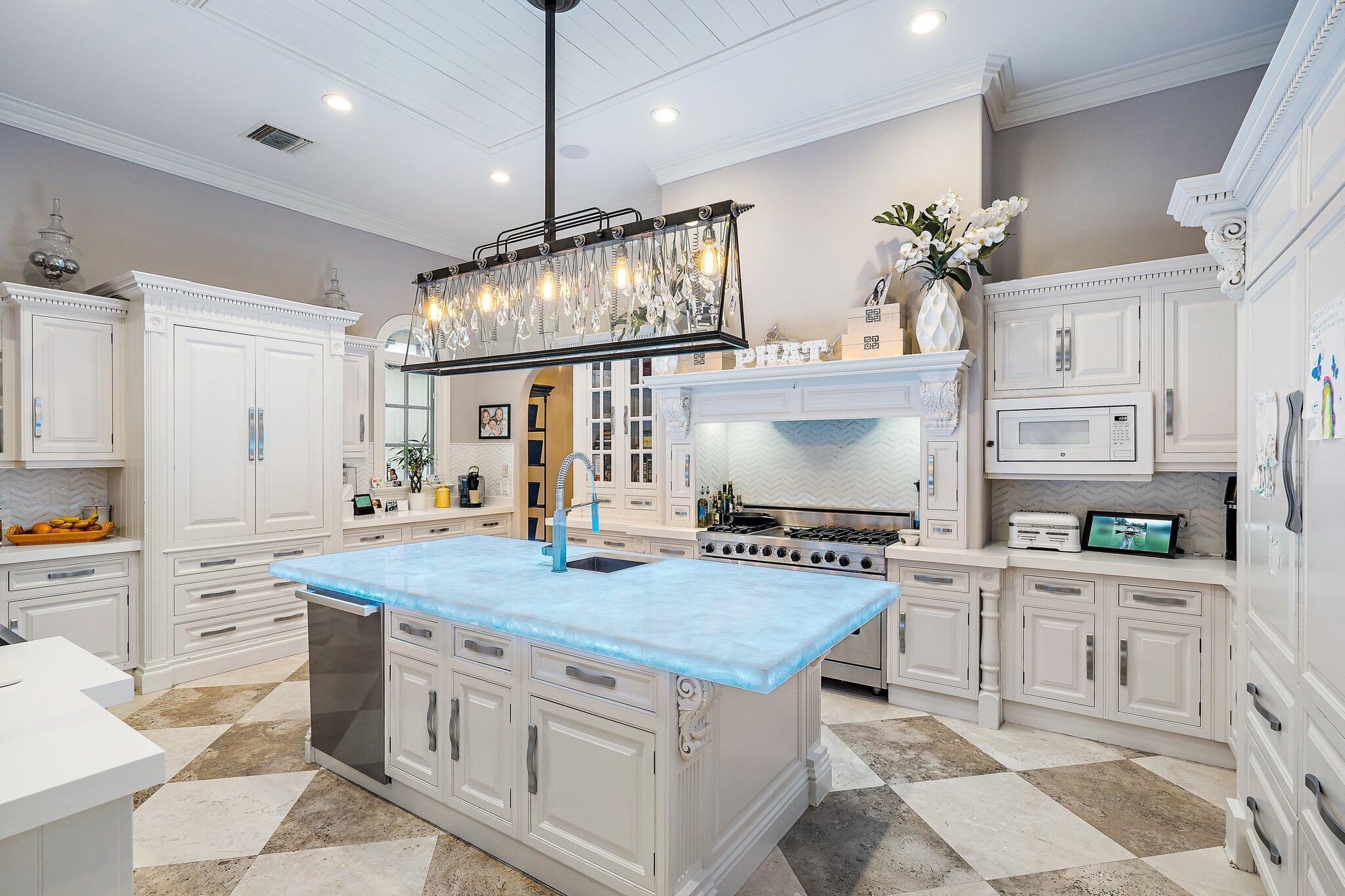 BEARS CLUB - Residential