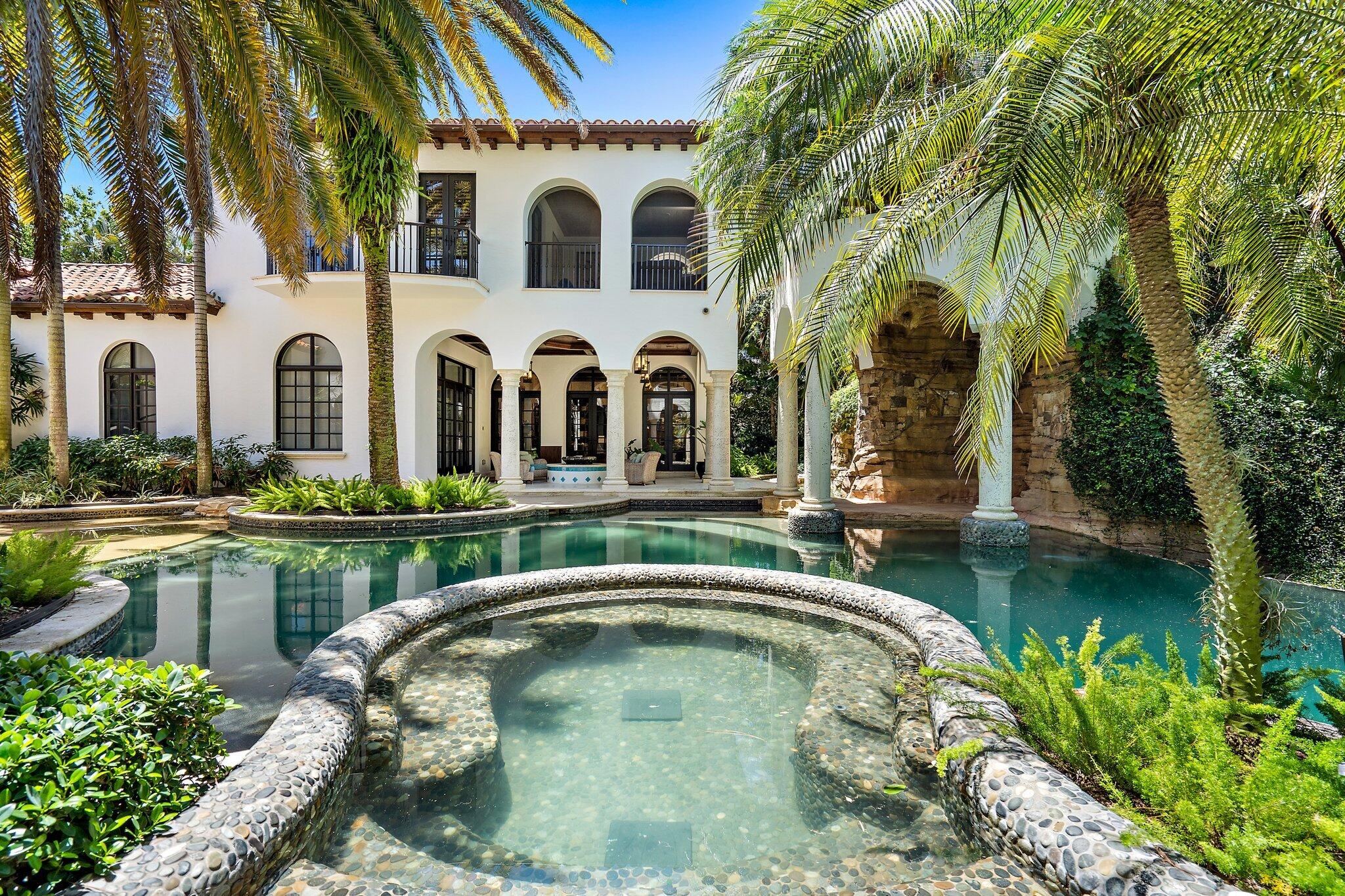 BEARS CLUB - Residential