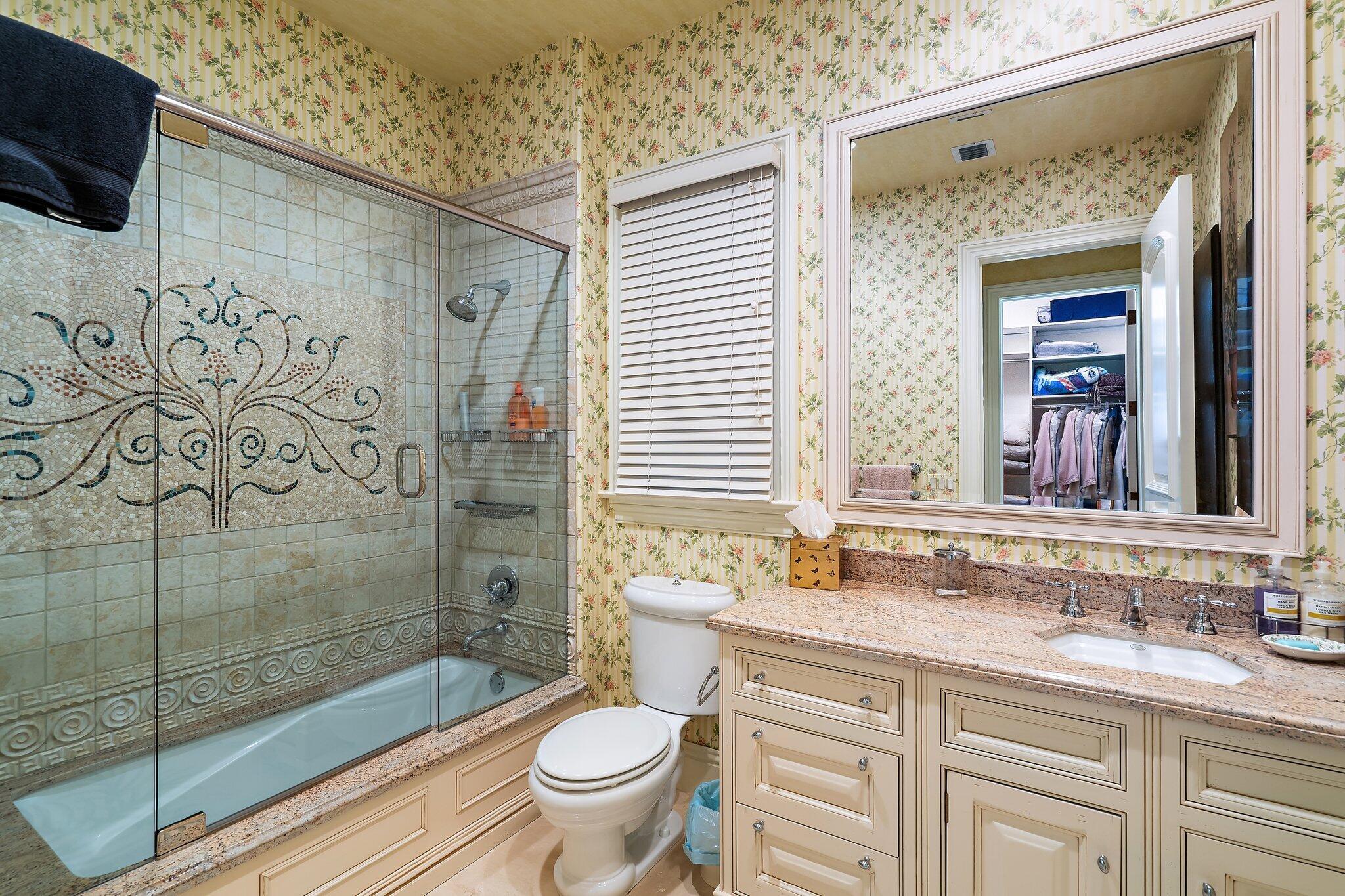 BEARS CLUB - Residential