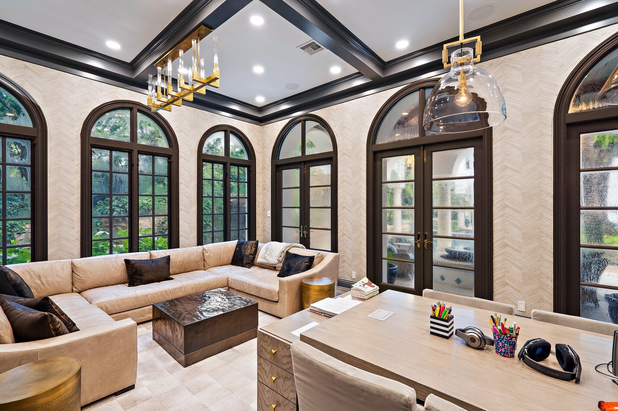 BEARS CLUB - Residential