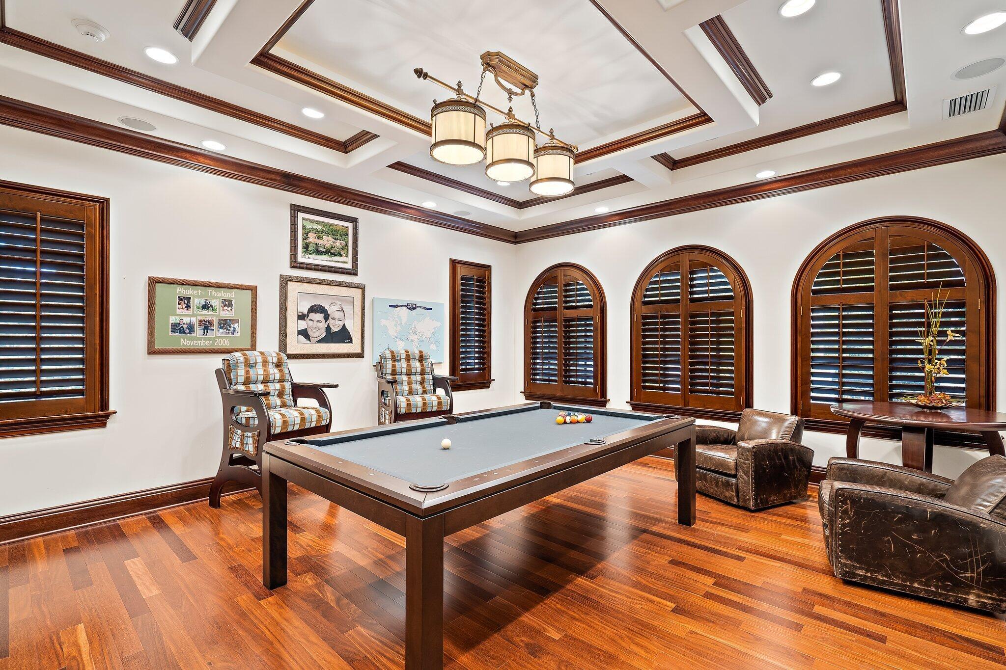 BEARS CLUB - Residential