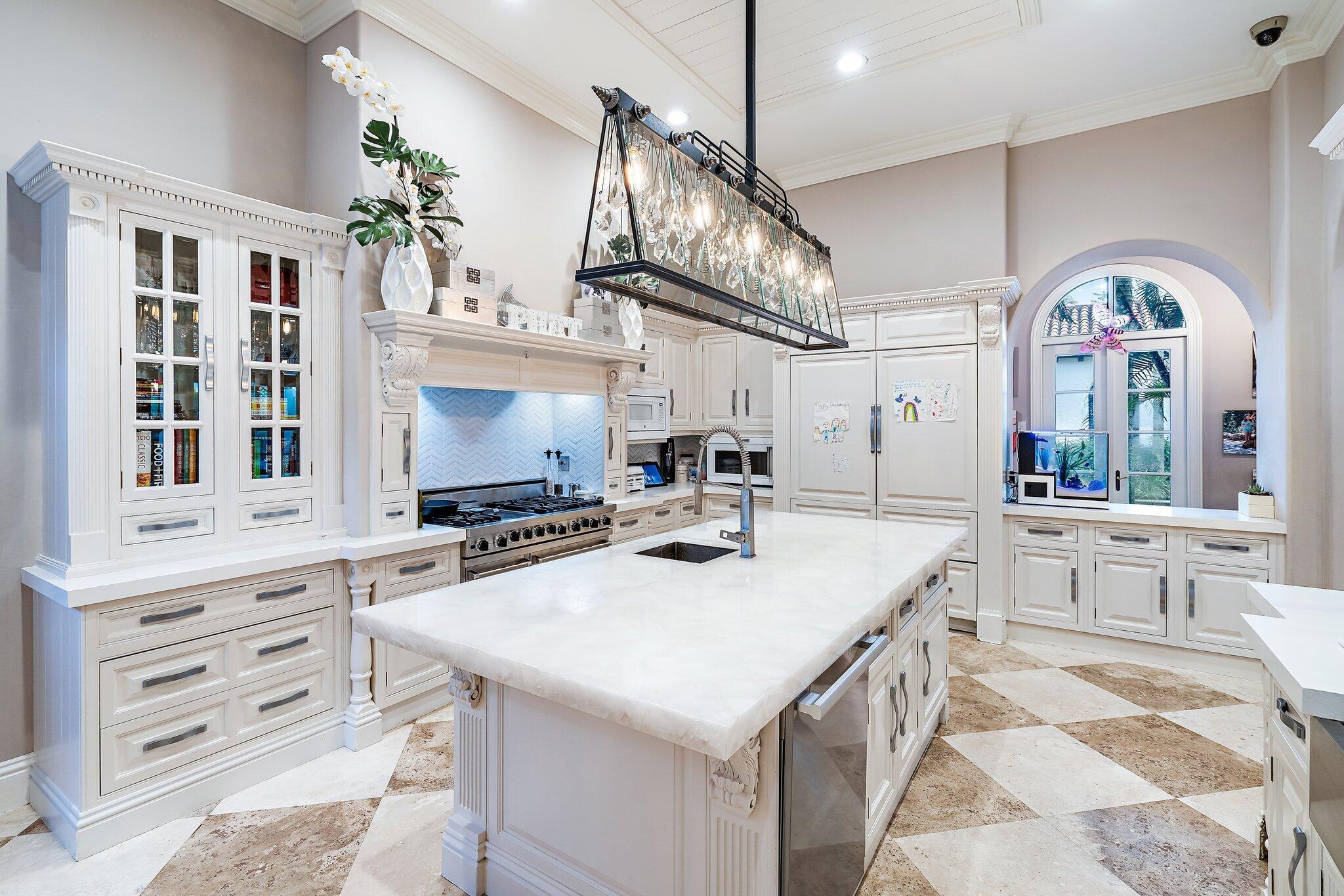 BEARS CLUB - Residential