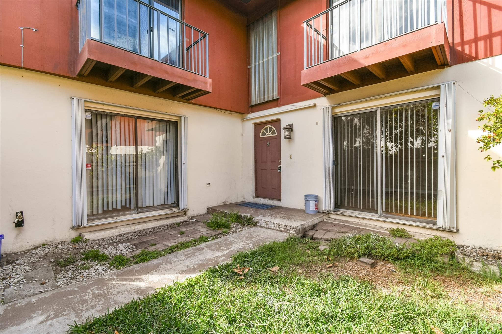 ELMARC TWH A/K/A LILAC ST - Residential