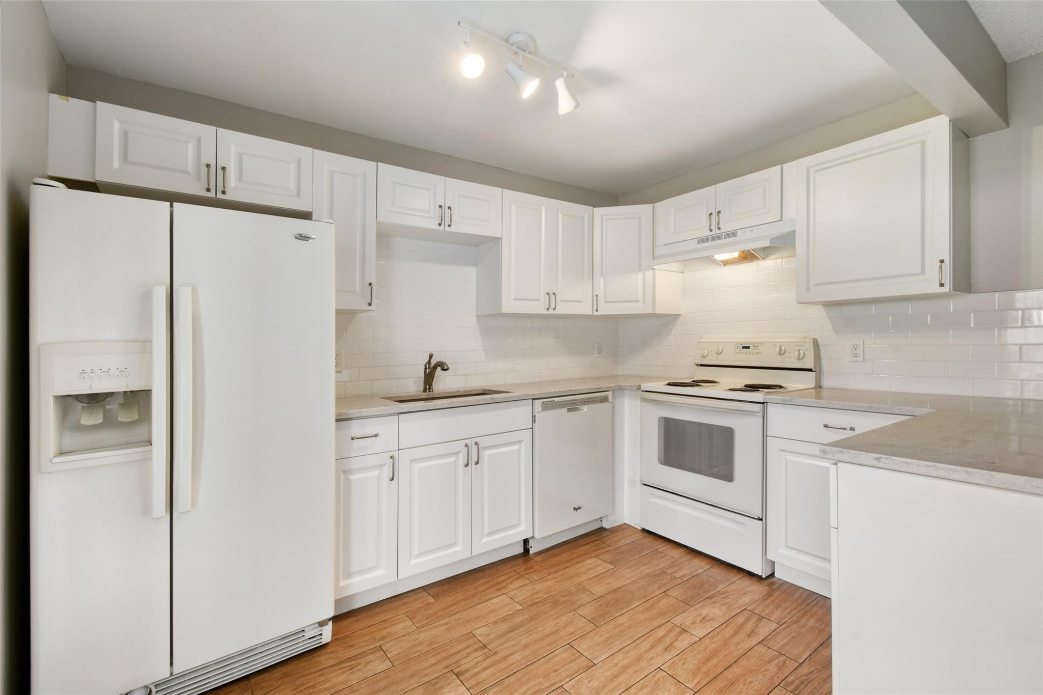 ELMARC TWH A/K/A LILAC ST - Residential