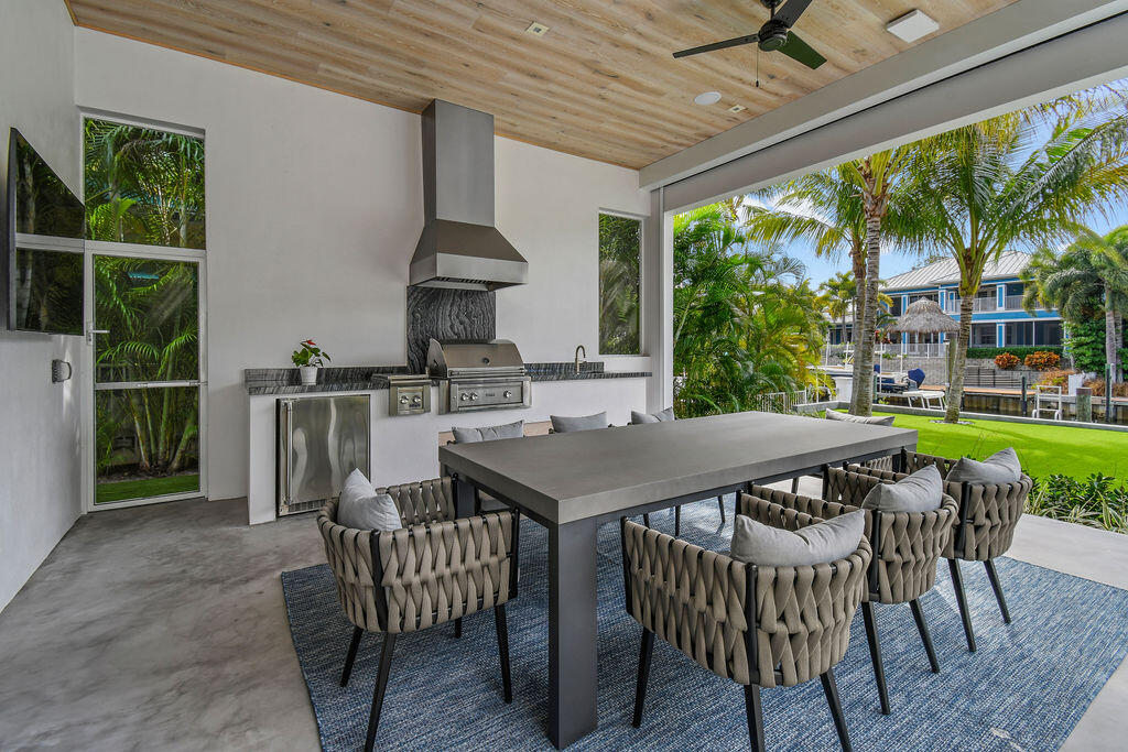 INTRACOASTAL PARK - Residential