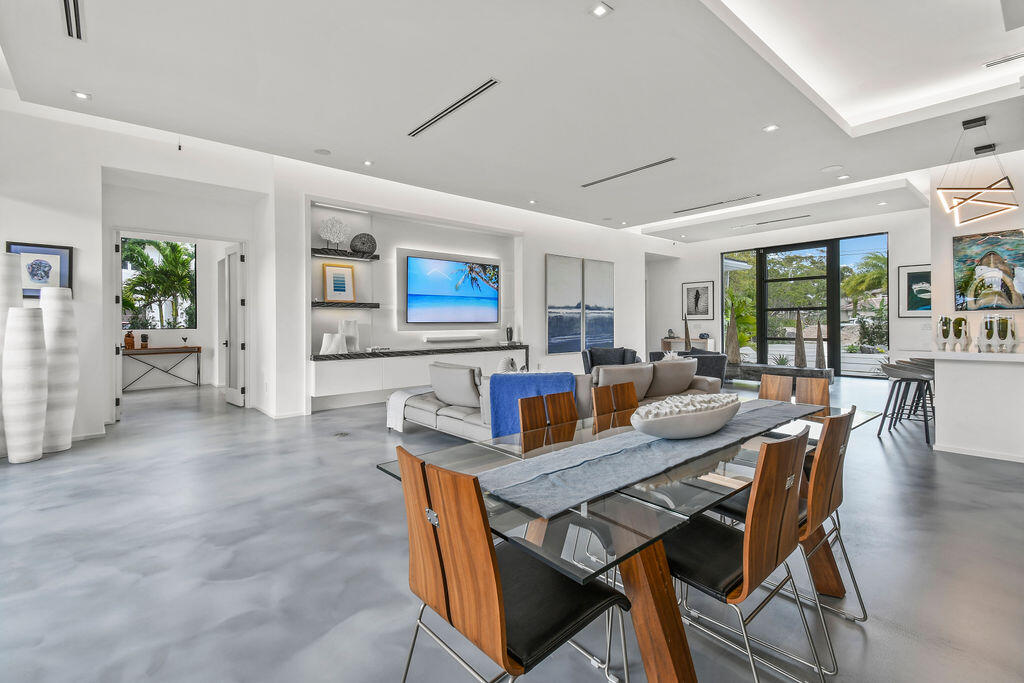 INTRACOASTAL PARK - Residential