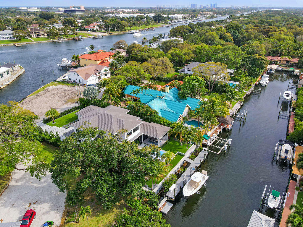 INTRACOASTAL PARK - Residential