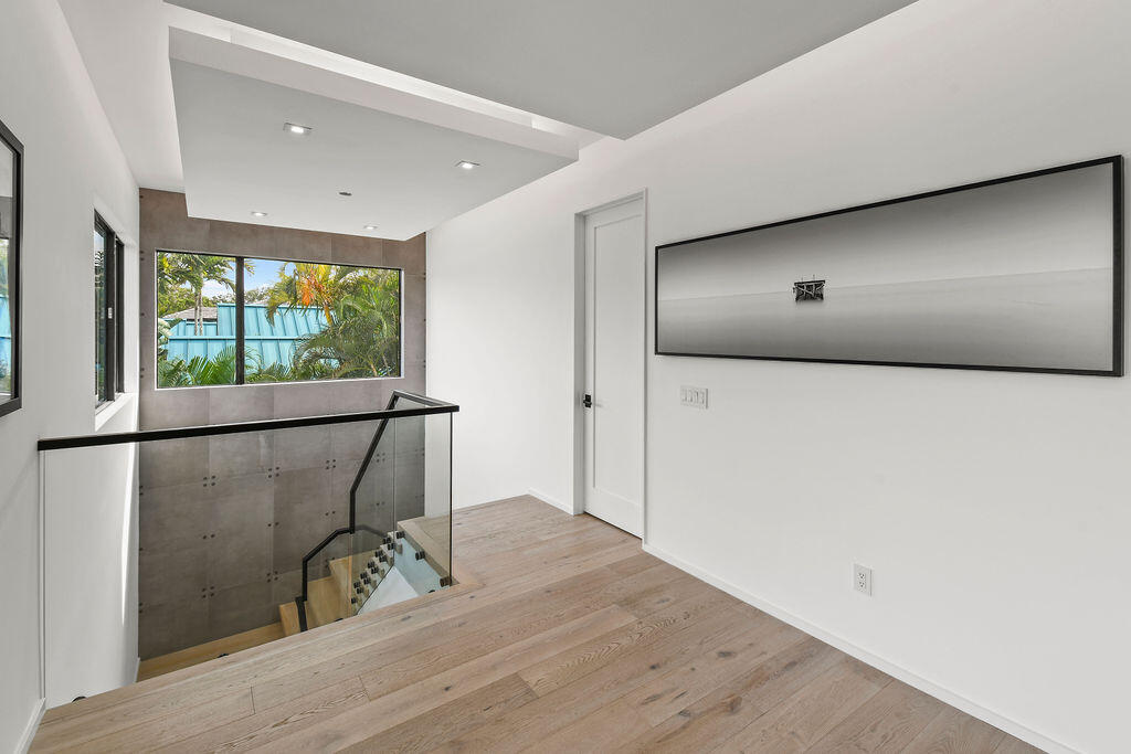 INTRACOASTAL PARK - Residential