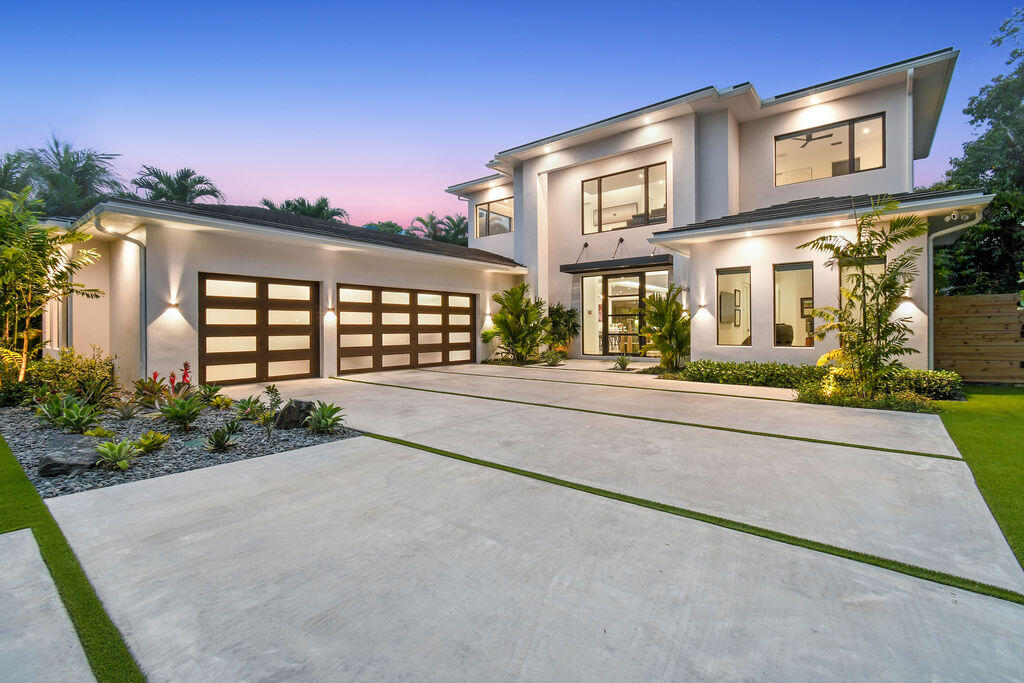 INTRACOASTAL PARK - Residential