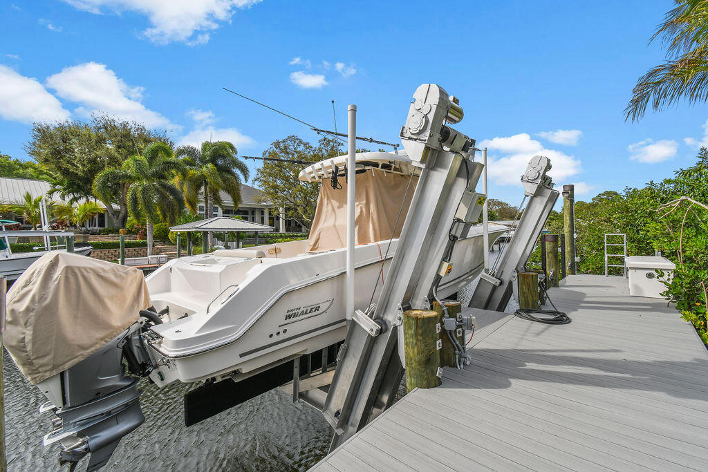 INTRACOASTAL PARK - Residential