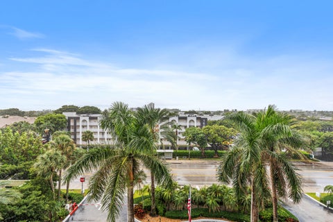 Tiny photo for 1620 S Ocean Boulevard #5H, Lauderdale By The Sea, FL 33062 (MLS # B26077514)