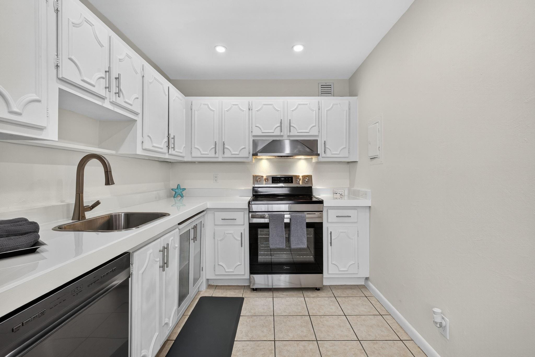 CHAROLAIS CONDO - Residential