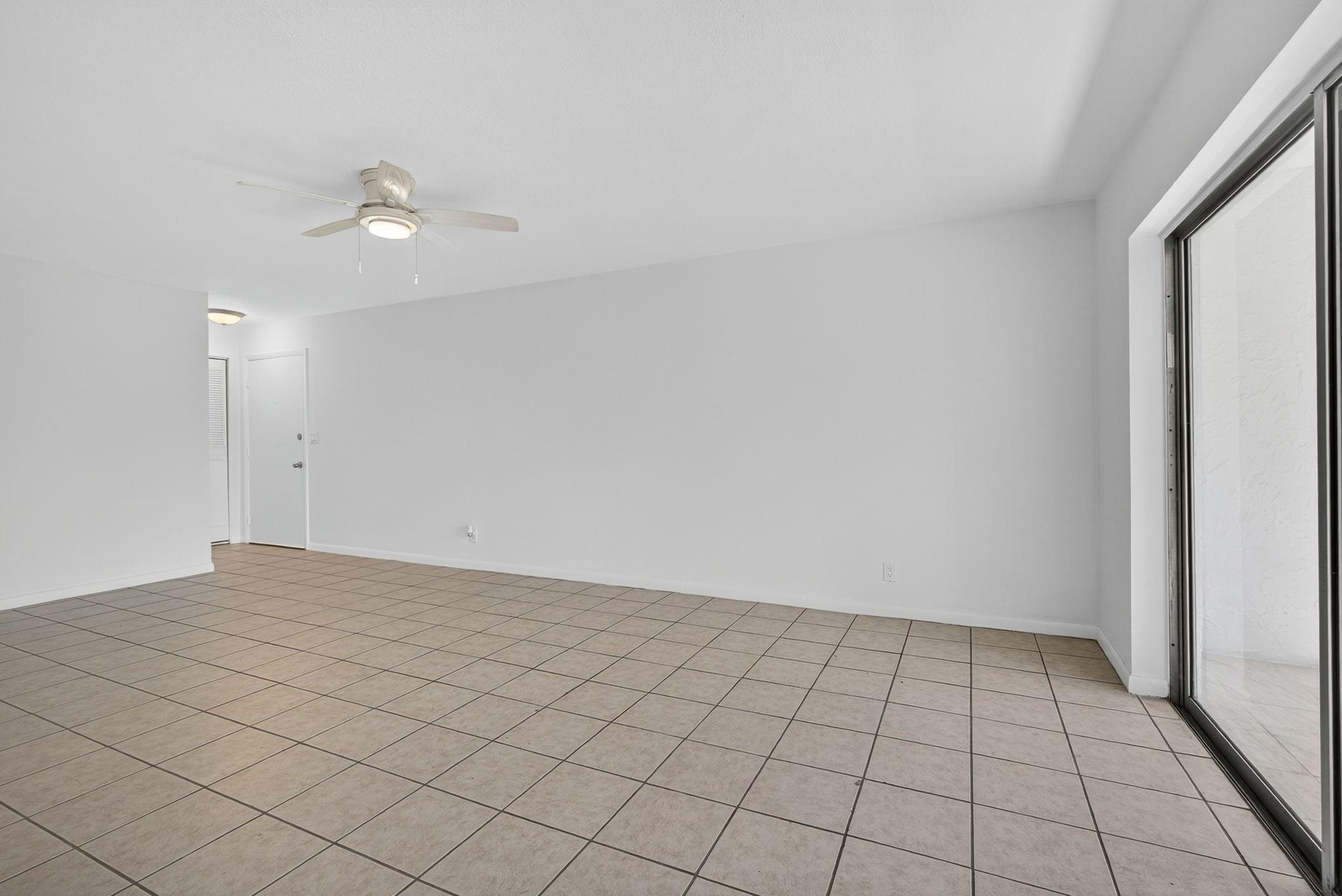 CHAROLAIS CONDO - Residential