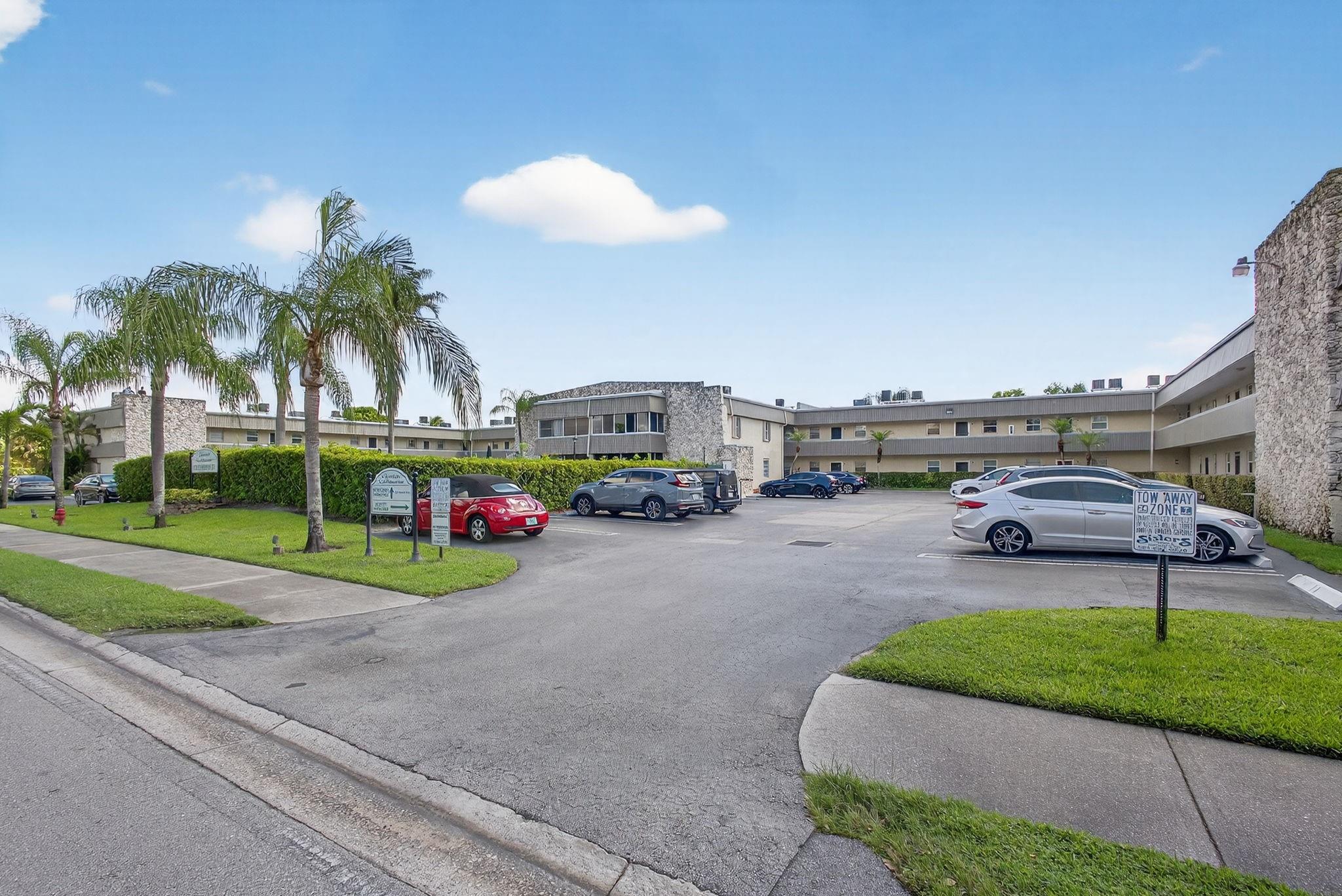 CHAROLAIS CONDO - Residential
