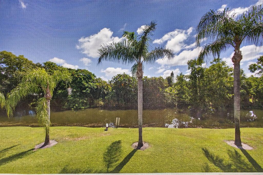 Photo of 126 Sparrow Dr #10-B, Royal Palm Beach, FL 33411 (MLS # F10524584)