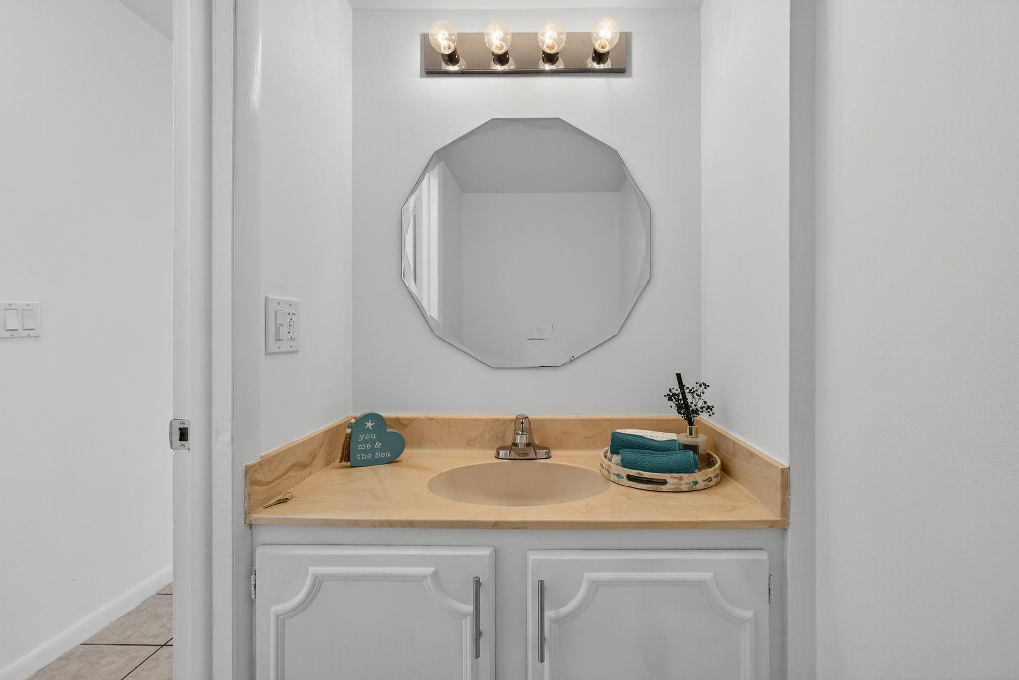CHAROLAIS CONDO - Residential