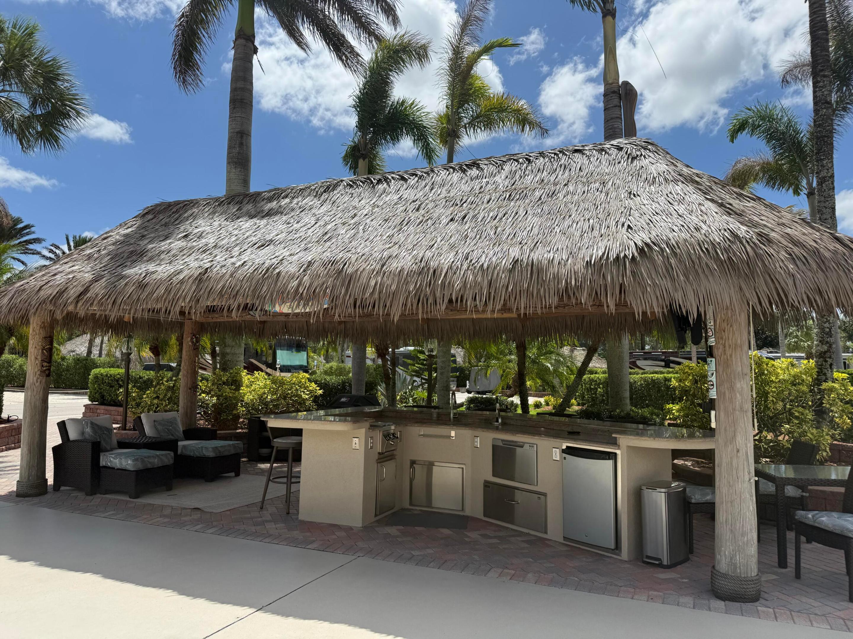 OUTDOOR RESORTS - Land